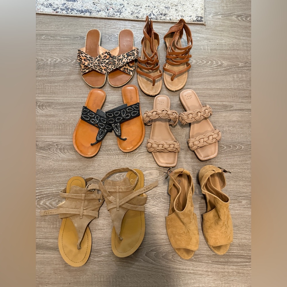 Women's Sandals Lot - 6 pairs all size 7.5 or 8 (fit the same)